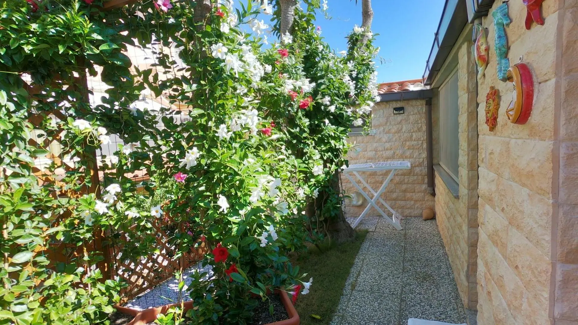 Semesterbostad Casa Fiorita Villa Sant'Andrea